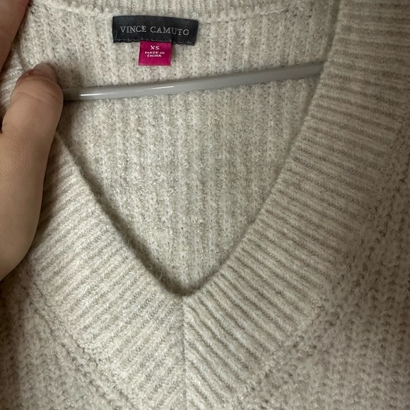 Vince Camuto Women’s Sweater Vest Size XS - Picture 8 of 8